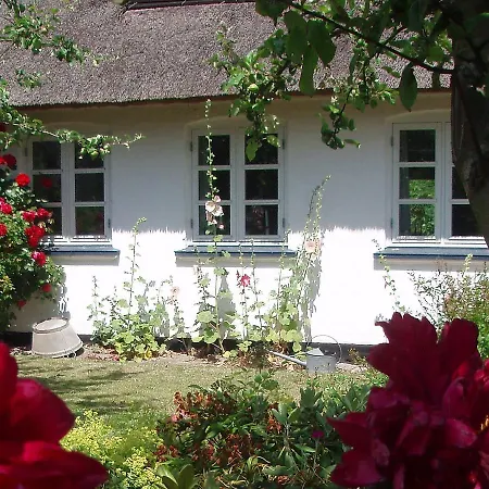 Dom wakacyjny Two-bedroom Holiday In