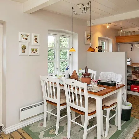 Two-bedroom Holiday In Dom wakacyjny
